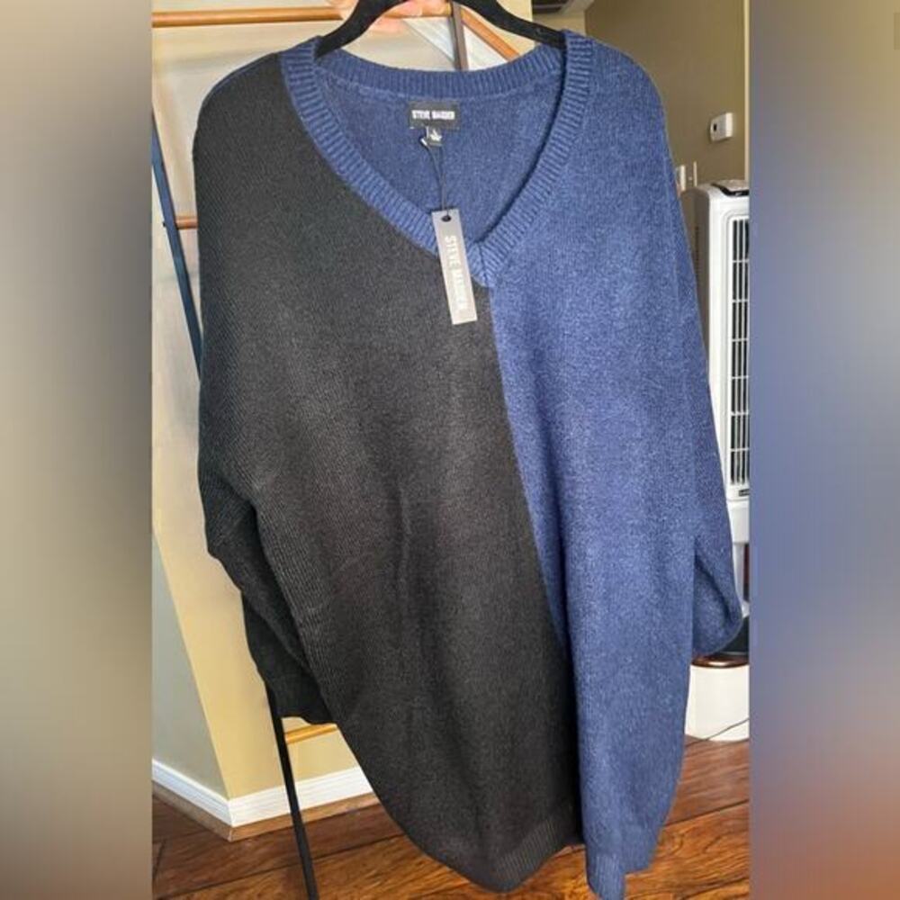 New ▶️ Steve Madden ◀️ Color Block V Neck Sweater Dress. Large